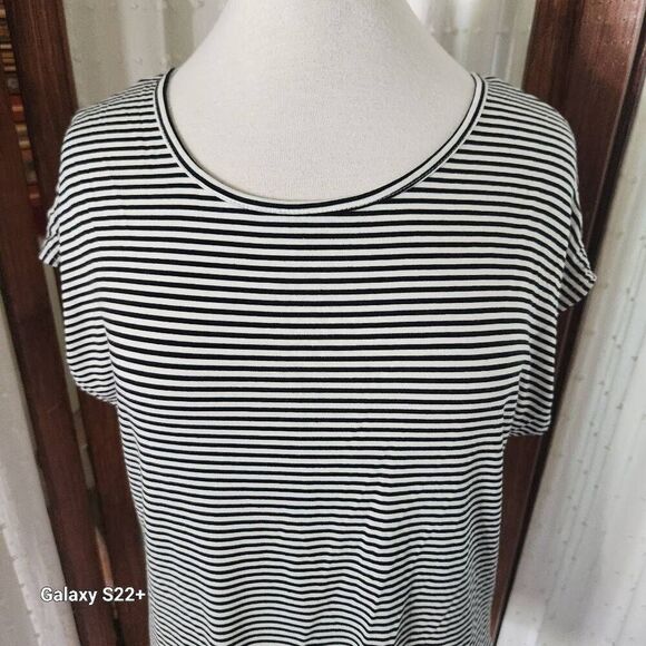 F02 I JOAH striped knit top NWT - Picture 4 of 9
